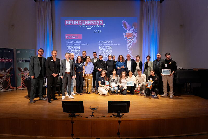Deggendorfer Gründungstag & Gründungspreis 2025: Ideenreichtum, volle Ränge und drei ausgezeichnete Teams